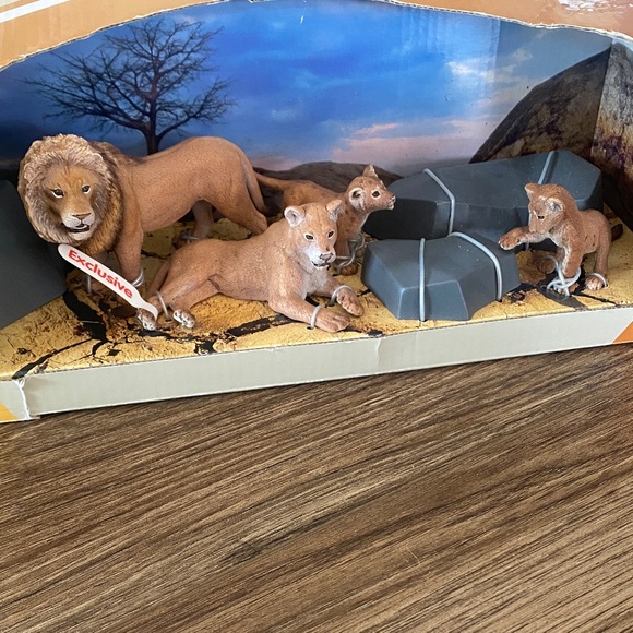 Schleich Wild Life Scenery Pack (41392) lion family discontinued. - Picture 2 of 9